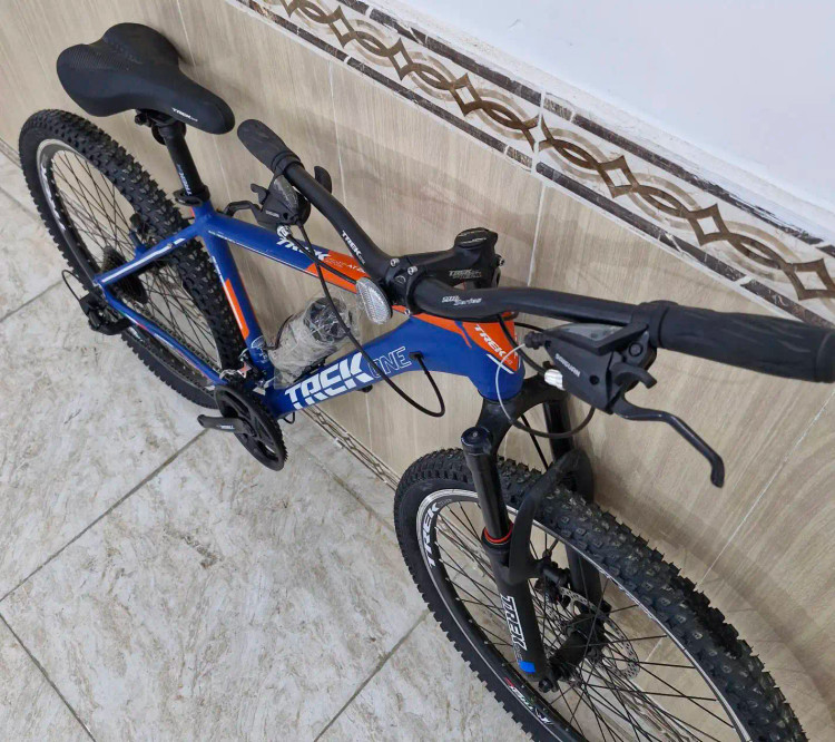 دوچرخه ترک وان سایز 26 مدل AT-2000 آلومینیوم (Trek One)